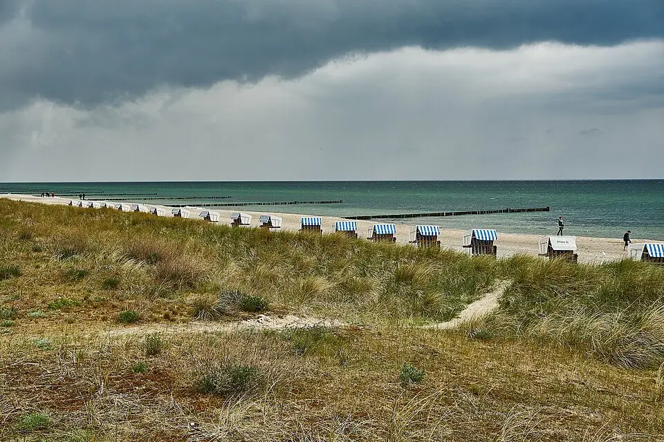 Landschaft und Sehenswürdigkeiten in Ostsee für Vereinsreise Ostsee mit dem Bus – Tipps zur Auswahl