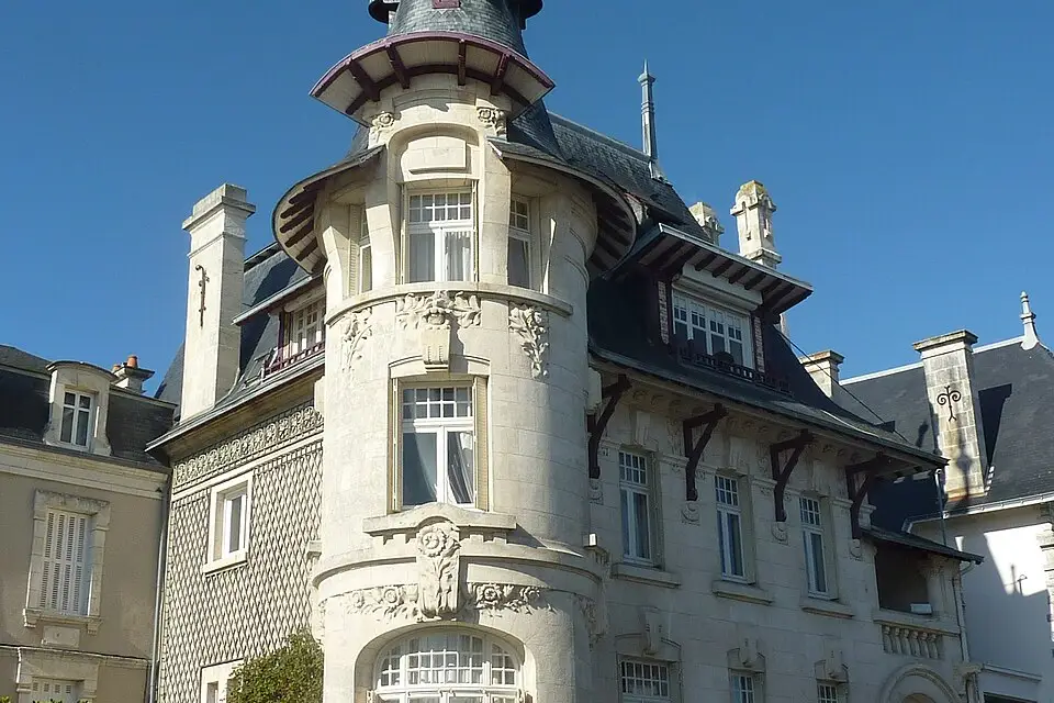 Stimmungsvolle Reiseansicht aus Elsass für Panoramareise Elsass mit dem Bus – Tipps zur Auswahl