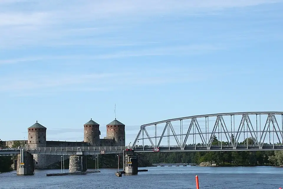 Landschaft und Sehenswürdigkeiten in Finnland für Busreise Finnland mit Panoramabahn – Route & Leistungen