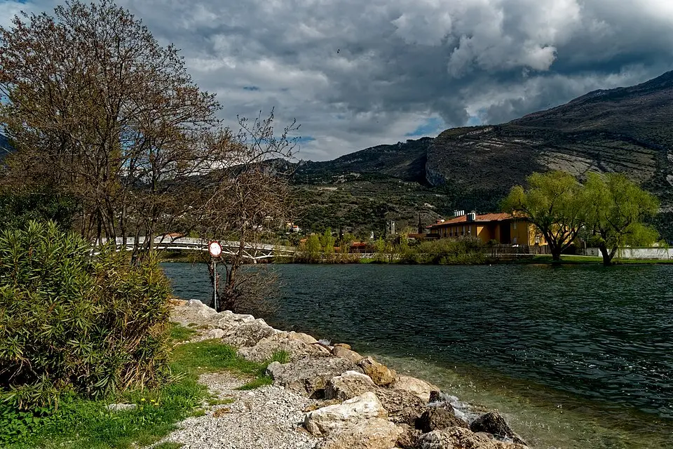 Landschaft und Sehenswürdigkeiten in Gardasee für Busreise Gardasee ab Frankfurt – ehrlich eingeordnet