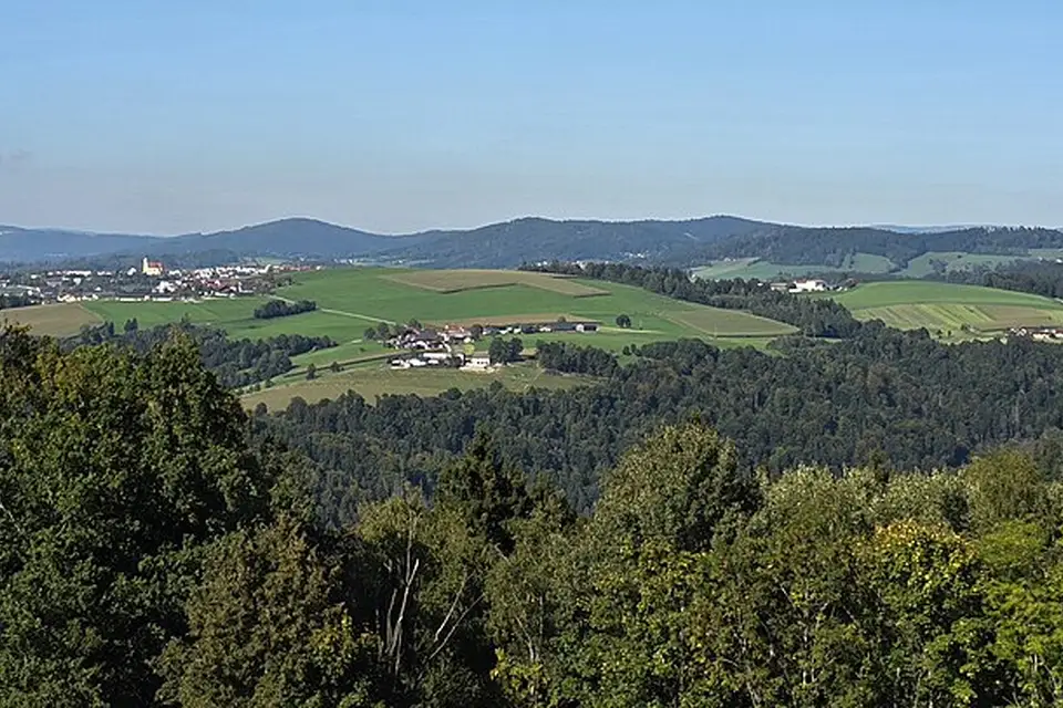 Landschaft und Sehenswürdigkeiten in Bayerischen Wald für Busreise Bayerischer Wald für Alleinreisende – Route & Leistungen