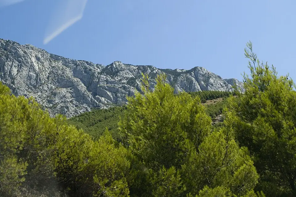 Stimmungsvolle Reiseansicht aus Dalmatien für Busreise Dalmatien Angebote vergleichen – Route & Leistungen