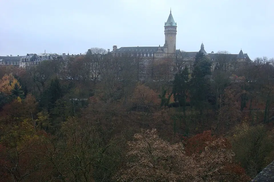 Landschaft und Sehenswürdigkeiten in Luxemburg für Standortreise Luxemburg mit dem Bus – Dauer & Komfort
