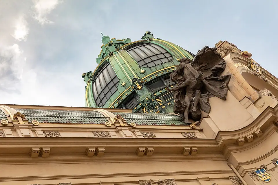 Authentischer Reisemoment in Prag – passend zu Erlebnisreise Prag mit dem Bus – Tipps zur Auswahl