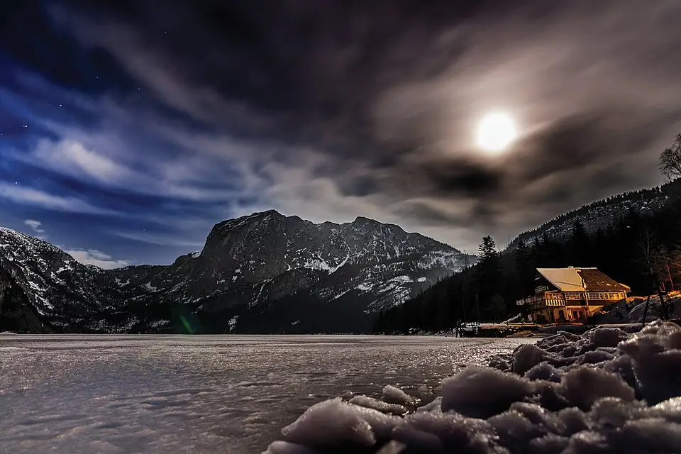 Authentischer Reisemoment in Salzkammergut – passend zu Busreise Salzkammergut für Paare – Reisecheck