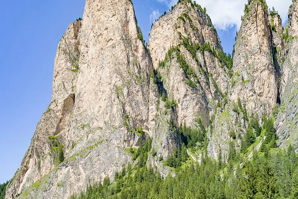 Landschaft und Sehenswürdigkeiten in Südtirol für Busreise Südtirol für Paare – Dauer & Komfort