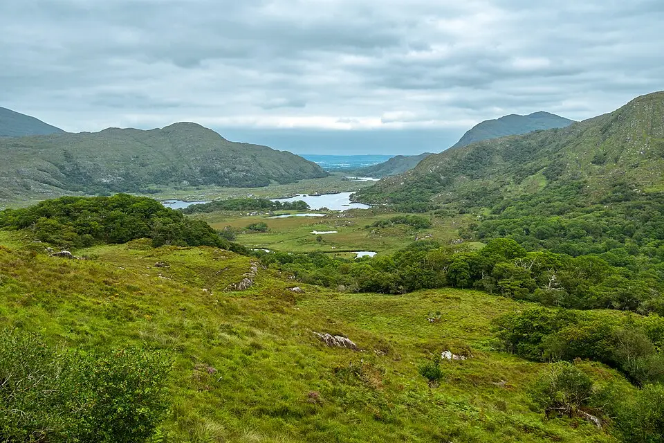 Landschaft und Sehenswürdigkeiten in Irland für Singlereise Irland mit dem Bus – Reiseguide
