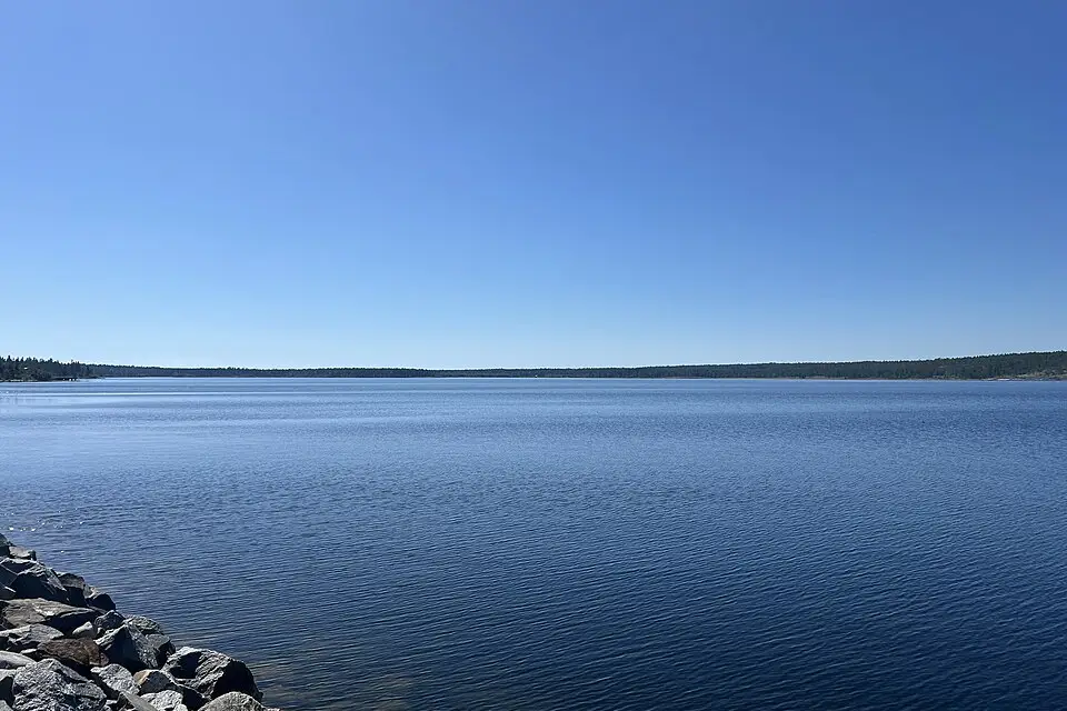Landschaft und Sehenswürdigkeiten in Ostsee für Busreise Ostsee im Herbst – Reiseguide