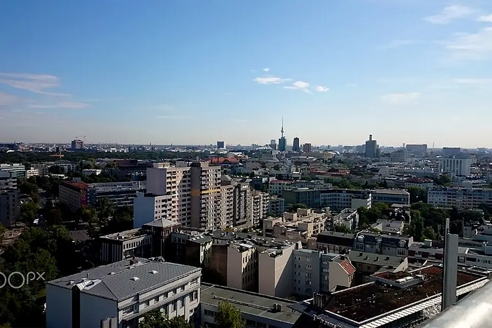 Authentischer Reisemoment in Berlin – passend zu Busreise Berlin im Frühling – ehrlich eingeordnet