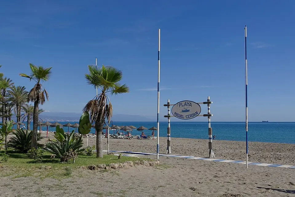 Stimmungsvolle Reiseansicht aus Andalusien für Busreise Andalusien für Alleinreisende – Tipps zur Auswahl