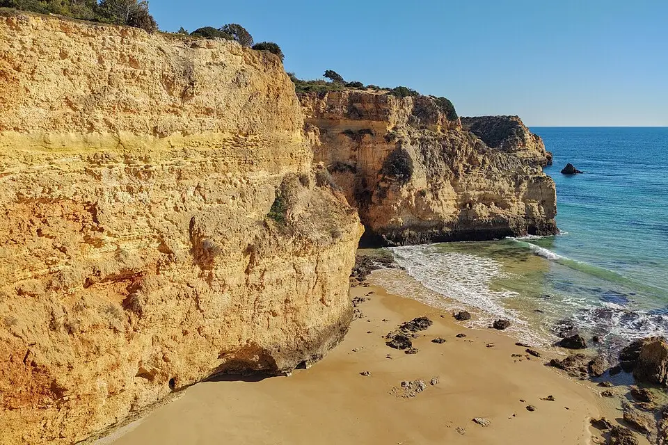 Landschaft und Sehenswürdigkeiten in Algarve für Genussreise Algarve mit dem Bus – ehrlich eingeordnet