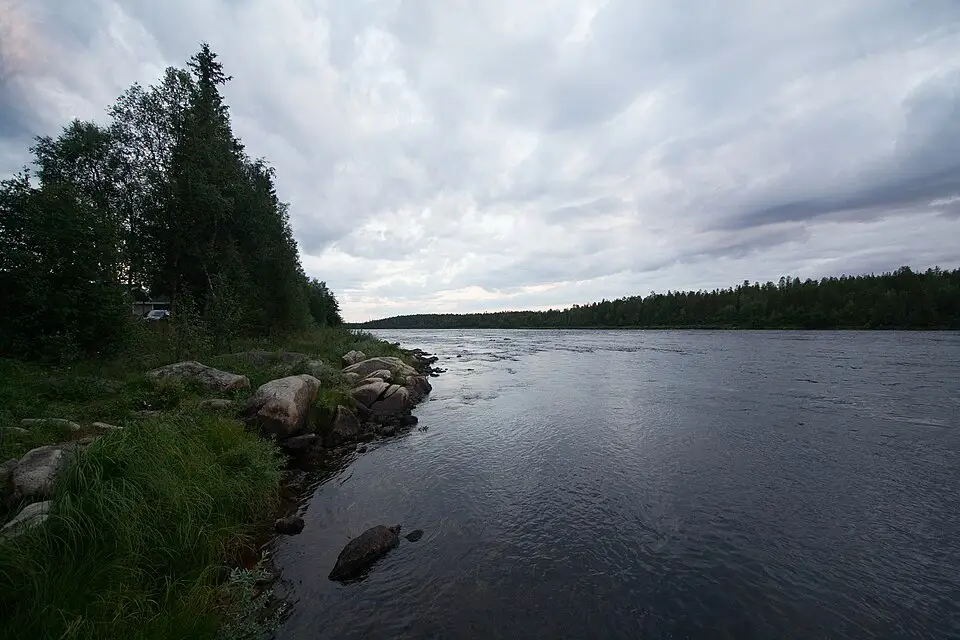 Stimmungsvolle Reiseansicht aus Finnland für Busreise Finnland – Route & Leistungen