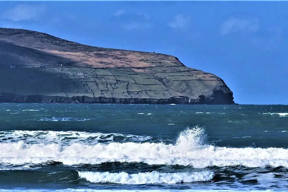 Landschaft und Sehenswürdigkeiten in Irland für Busreise Irland im Sommer – Reisecheck