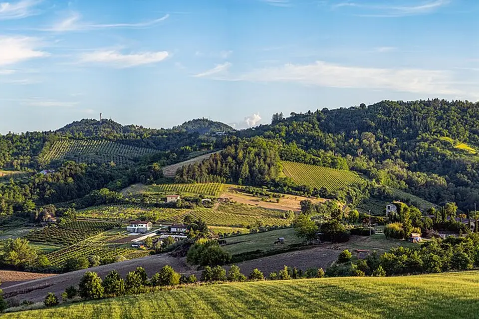 Stimmungsvolle Reiseansicht aus Emilia Romagna für Busreise Emilia-Romagna ab NRW – Tipps zur Auswahl