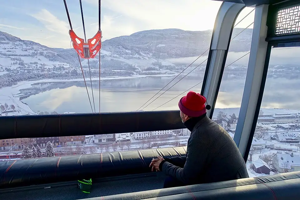 Landschaft und Sehenswürdigkeiten in Norwegische Fjorde für Busreise Norwegische Fjorde im Sommer – Reisecheck