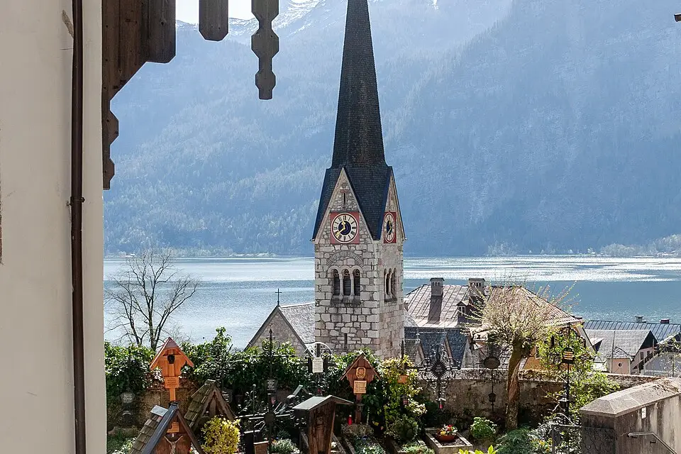 Landschaft und Sehenswürdigkeiten in Salzkammergut für Günstige Busreise Salzkammergut – Dauer & Komfort