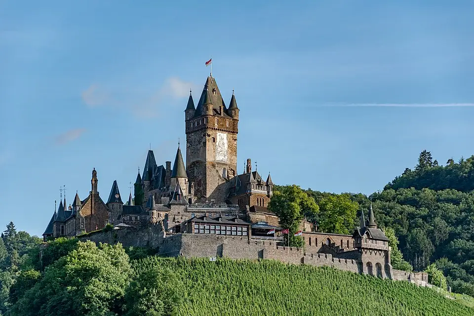 Authentischer Reisemoment in Mosel – passend zu Günstige Busreise Mosel – Tipps zur Auswahl