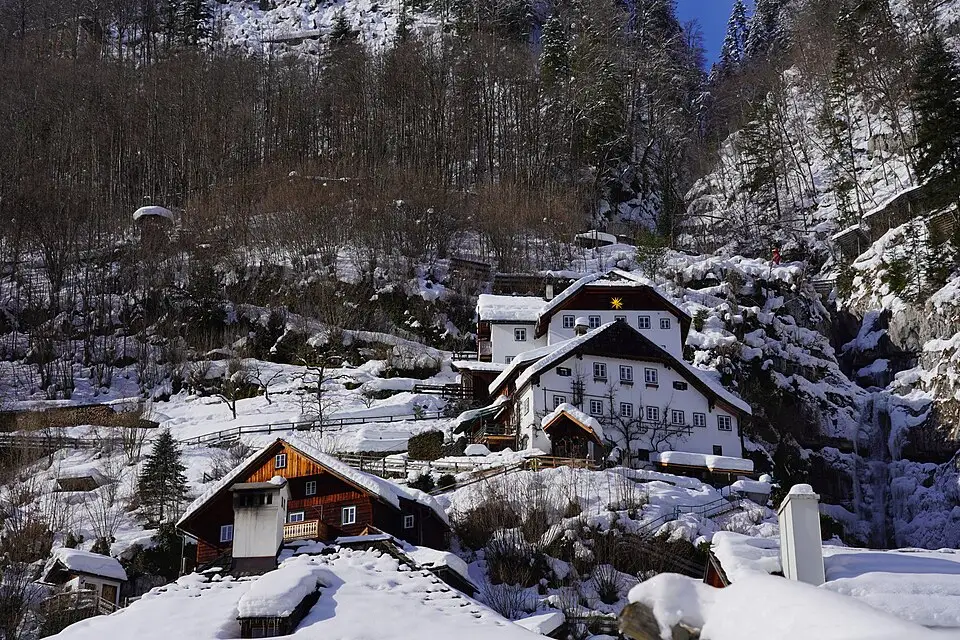 Landschaft und Sehenswürdigkeiten in Salzkammergut für Erlebnisreise Salzkammergut mit dem Bus – Reisecheck
