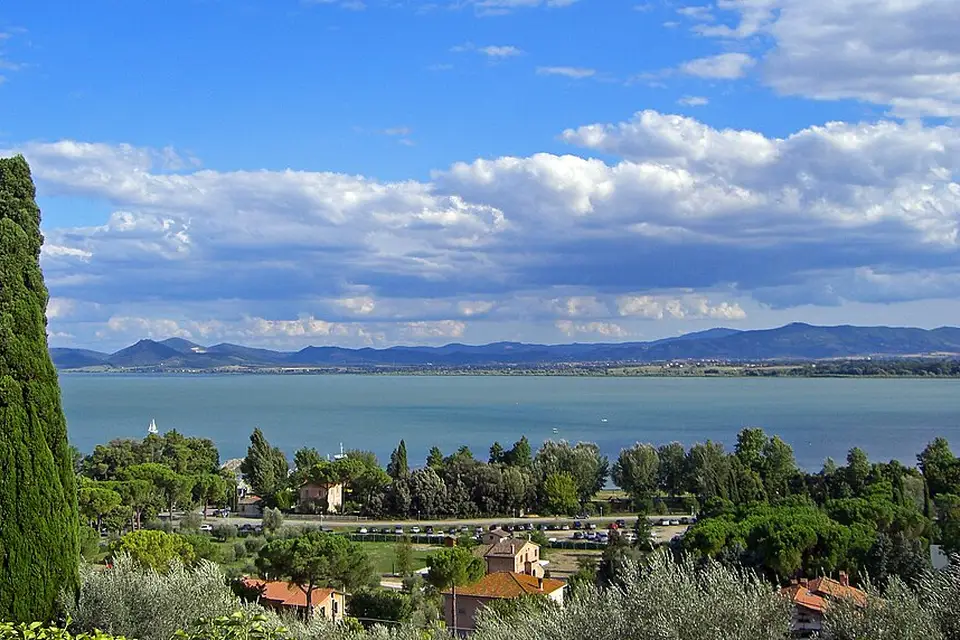 Landschaft und Sehenswürdigkeiten in Rom für Busreise Rom mit Panoramabahn – Reiseguide