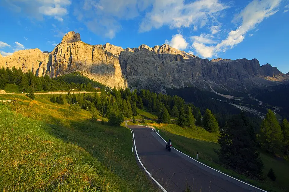 Authentischer Reisemoment in Südtirol – passend zu Genussreise Südtirol mit dem Bus – Route & Leistungen