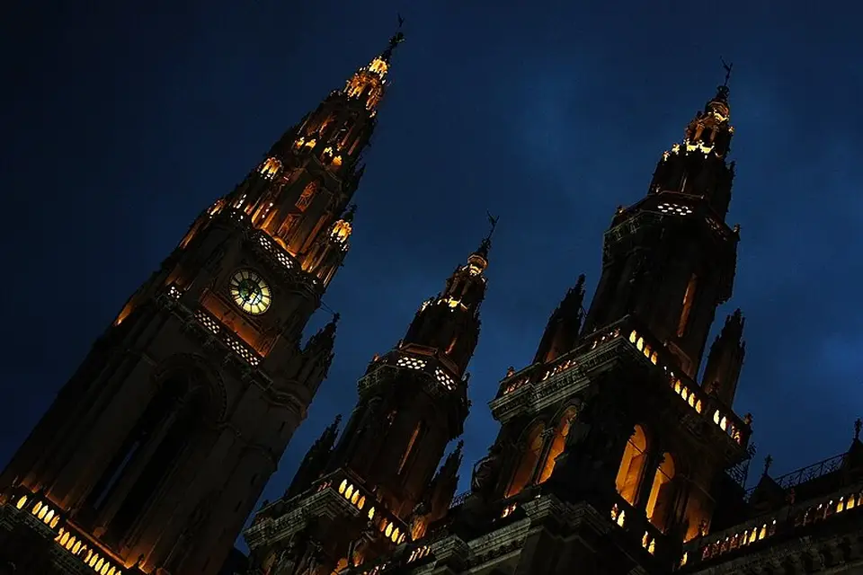 Authentischer Reisemoment in Wien – passend zu Busreise Wien 7 Tage – Reiseguide