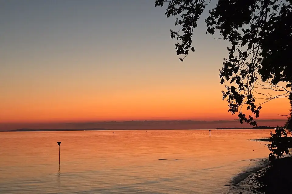 Authentischer Reisemoment in Bodensee – passend zu Busreise Bodensee ab NRW – Dauer & Komfort