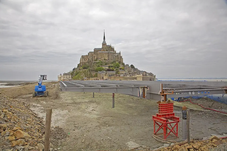 Authentischer Reisemoment in Normandie – passend zu Naturreise Normandie mit dem Bus – Dauer & Komfort