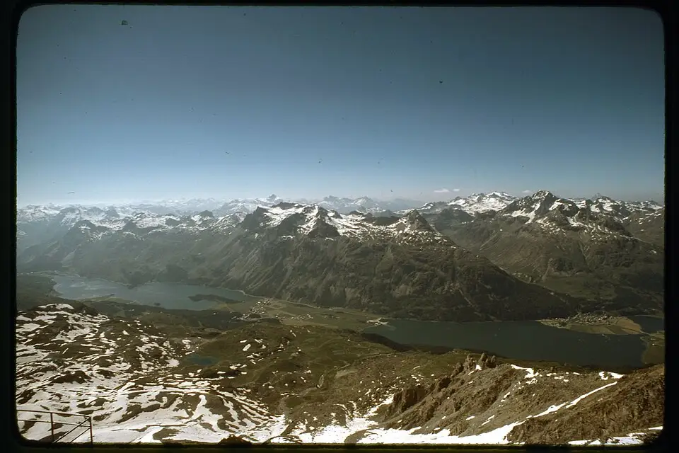 Landschaft und Sehenswürdigkeiten in Engadin für Busreise Engadin 7 Tage – Route & Leistungen